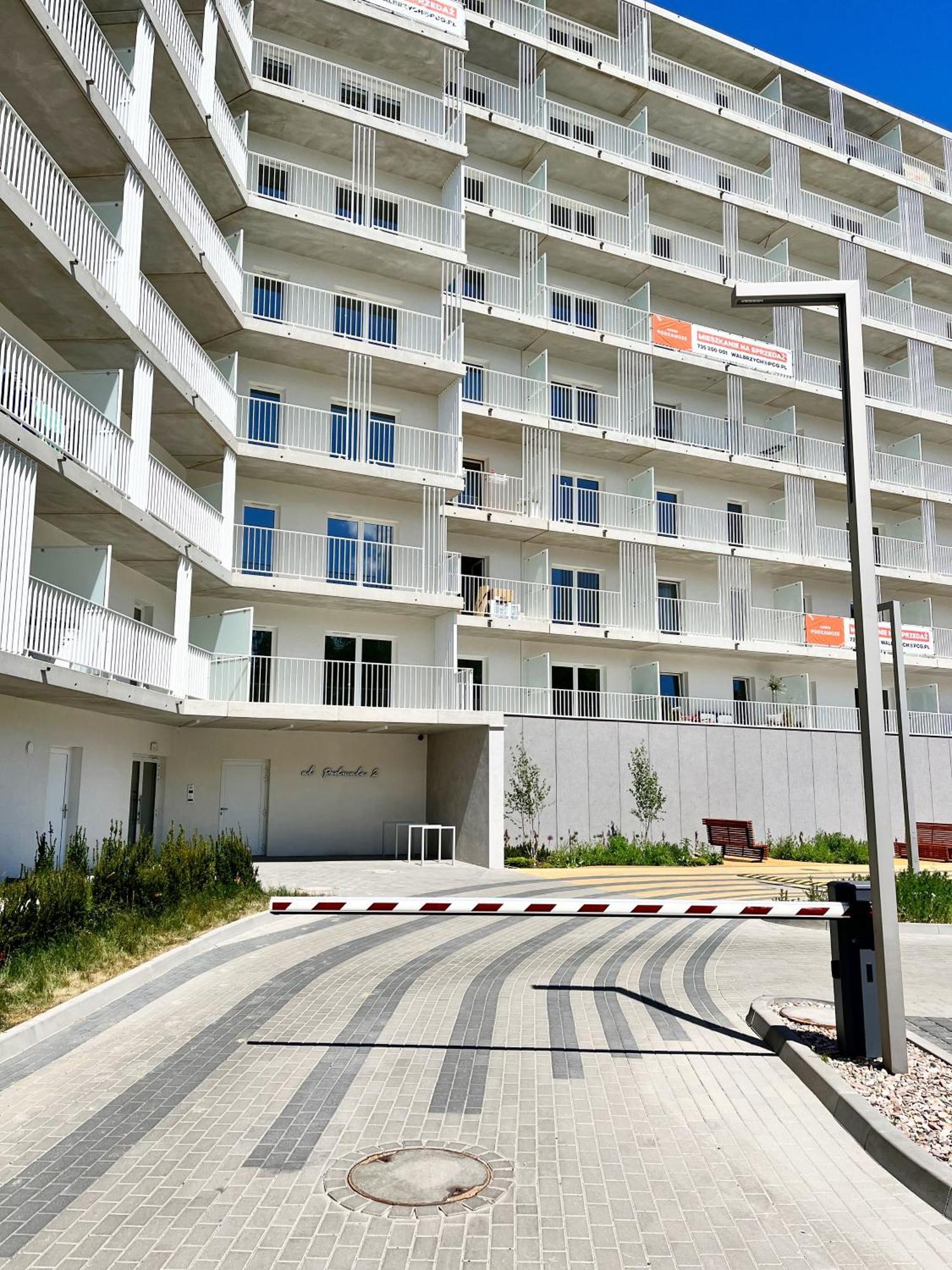 ואלבריץ' Apartament Zielone Podwale מראה חיצוני תמונה
